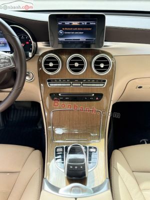 Xe Mercedes Benz GLC 250 4Matic 2017