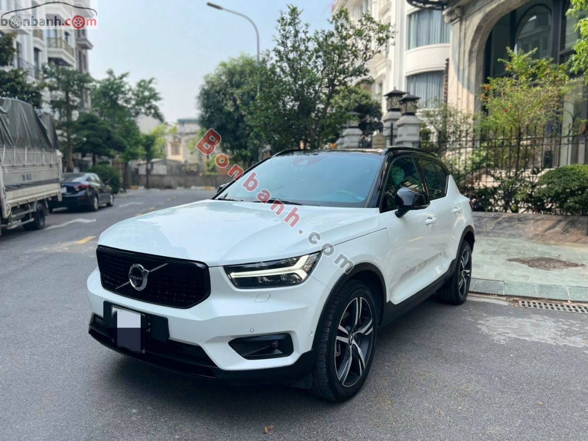 Volvo XC40 T5 AWD R-Design