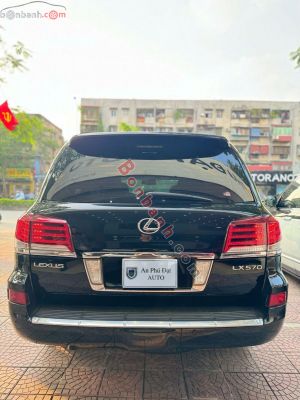 Xe Lexus LX 570 2015