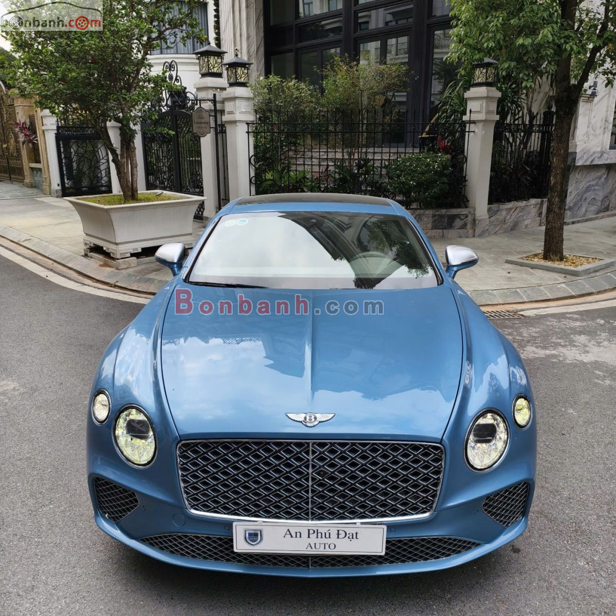 Bentley Continental GT V8