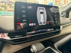 Xe Toyota Sienna Platinum 2.5 AT 2020