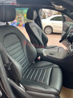 Xe Mercedes Benz GLC 300 4Matic 2021
