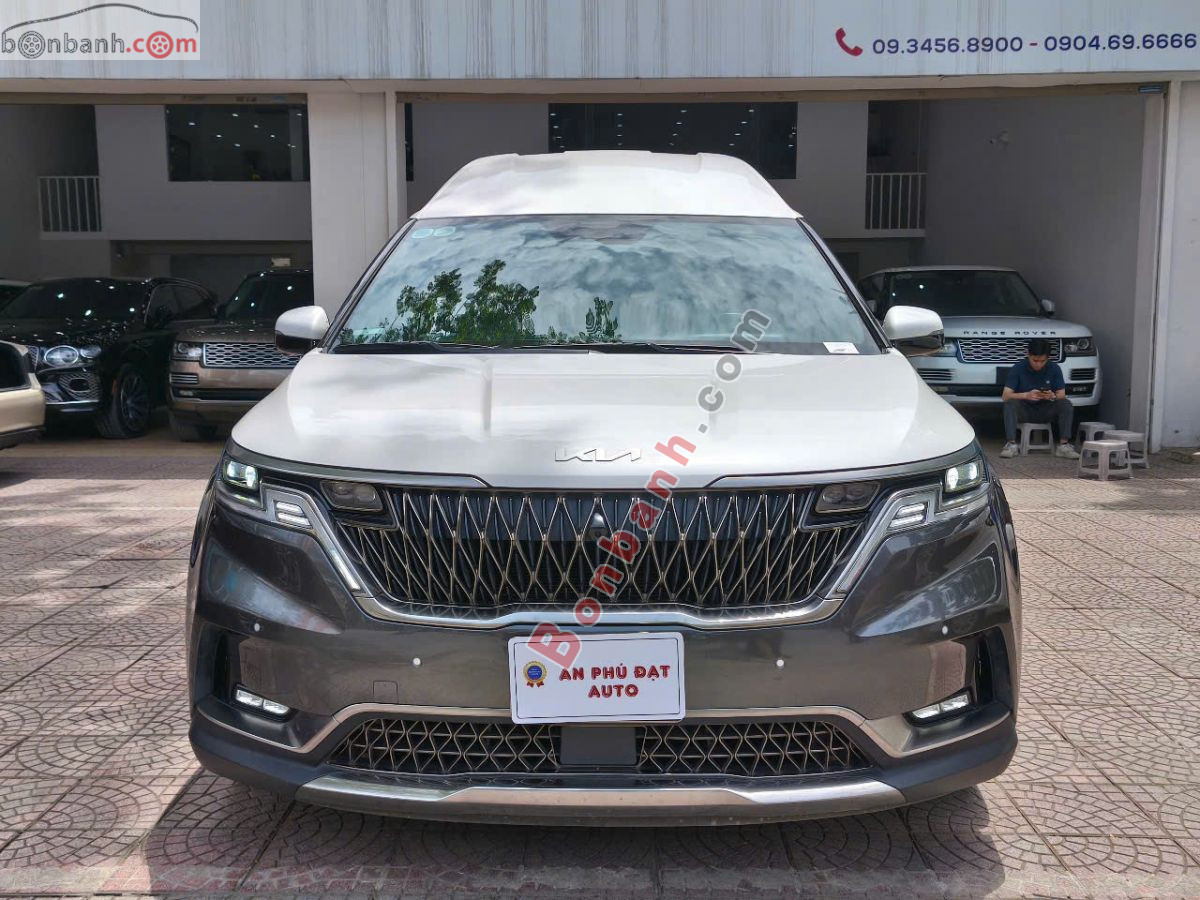 Kia Carnival Royal 2.2D 2022