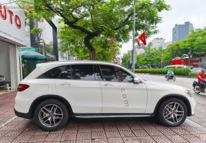 Xe Mercedes Benz GLC 300 4Matic 2017