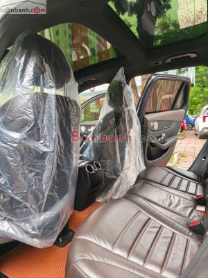 Xe Mercedes Benz GLC 300 4Matic 2017