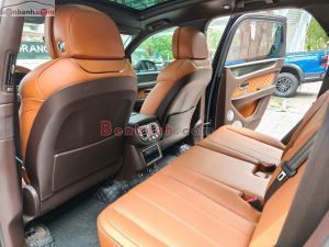 Xe Bentley Bentayga 4.0 V8 2021