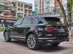 Xe Bentley Bentayga 4.0 V8 2021