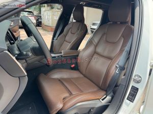 Xe Volvo V60 Cross Country B5 AWD 2022