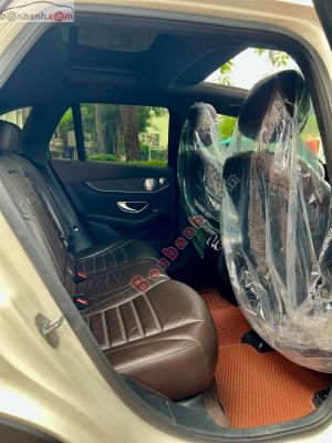 Xe Mercedes Benz GLC 300 4Matic 2017