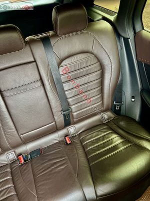 Xe Mercedes Benz GLC 300 4Matic 2017