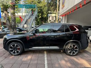 Xe VinFast Lux SA 2.0 Premium 2.0 AT 2021