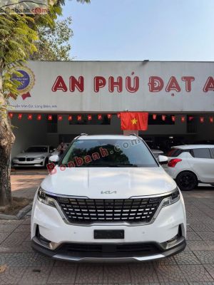 Kia Carnival Signature 2.2D