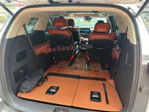 Xe Kia Carnival Signature 2.2D 2025