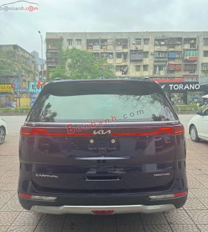 Xe Kia Carnival Signature 2.2D 2022