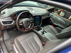 Xe VinFast Lux SA 2.0 Base 2.0 AT 2021
