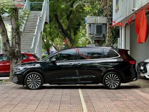 Xe Volkswagen Viloran Luxury 2024