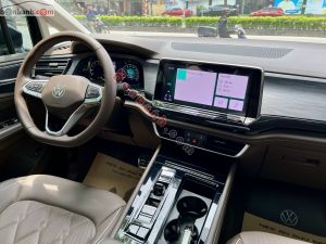 Xe Volkswagen Viloran Luxury 2024